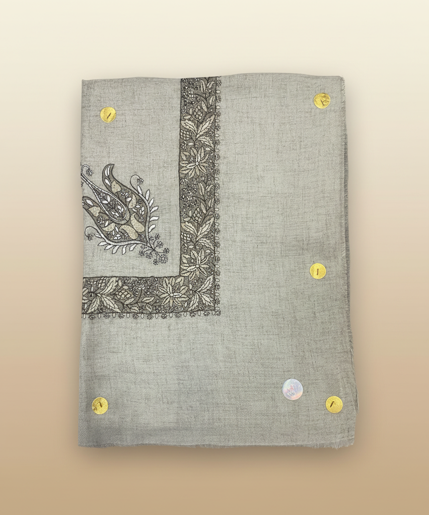 Traditional Gulf Shawl - Image 1