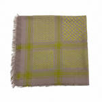 Yellow shawl with preserved orientation